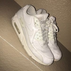 Nike shoes